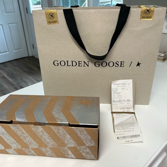 NWT brand new golden goose sneakers - Picture 4 of 10